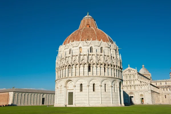 Baptistery in Pisa — Stock Photo, Image