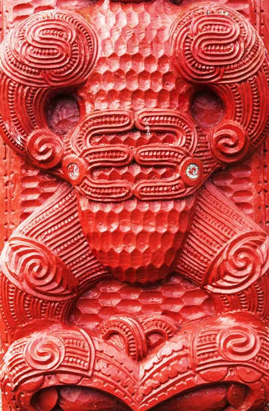 Sculpture maorie — Photo