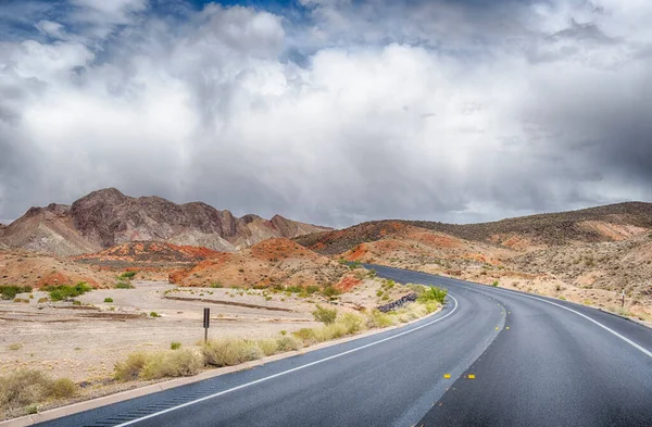 Road Red Rocks Valley Fire State Park Nevada Dramatic Stormy — Stock Photo, Image