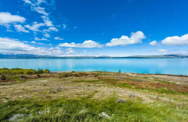 Piękne Niesamowicie Niebieskie Jezioro Pukaki Nowej Zelandii — Zdjęcie stockowe