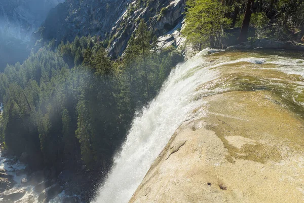 Beautiful Vernal Falls Est Situé Sur Rivière Merced Parc National — Photo