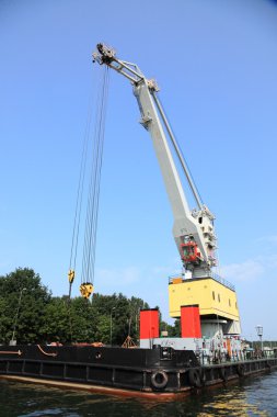 Sarı liman Vinci terminal seaport
