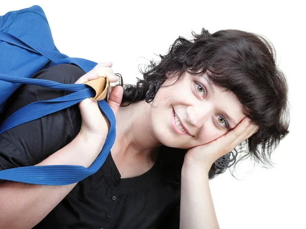 Žena úsměv nd taška přes rameno, samostatný — Stock fotografie