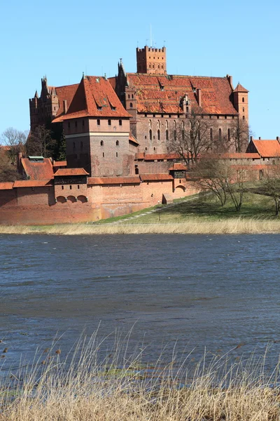 El antiguo castillo de Malbork - Polonia . — Foto de Stock