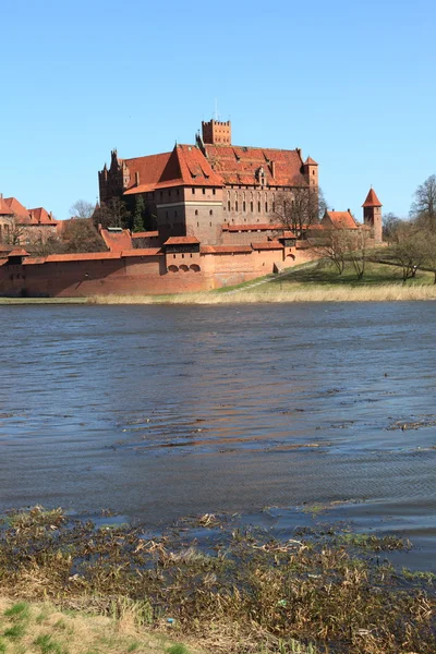 Castillo de Malbork en la región de Pomerania de Polonia . — Foto de Stock