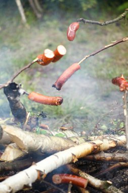 şenlik ateşi kamp ateşi yangın alevleri Steak Barbekü Izgara
