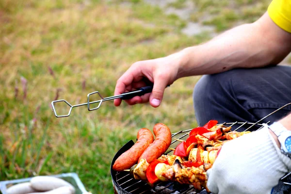 Şenlik ateşi kamp ateşi yangın alevleri Steak Barbekü Izgara Telifsiz Stok Fotoğraflar