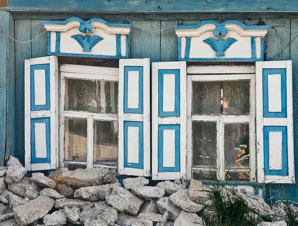 창문들 로구성 널빤지 — 스톡 사진