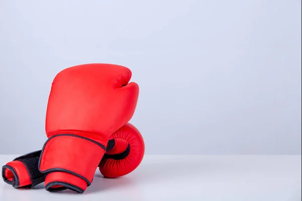 Red Boxing Gloves Isolated White Background — Stock Photo, Image
