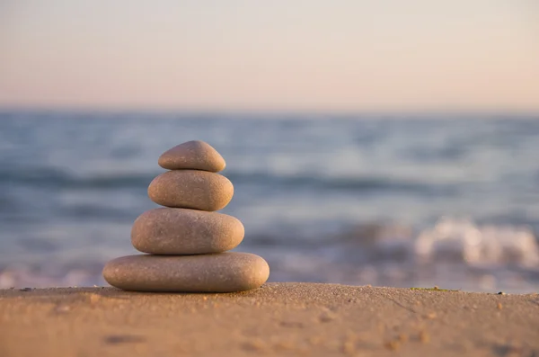 Zen-Steine am Strand — Stockfoto