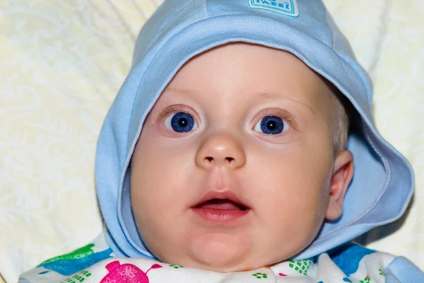 Baby pojke 6-månader gammal — Stockfoto