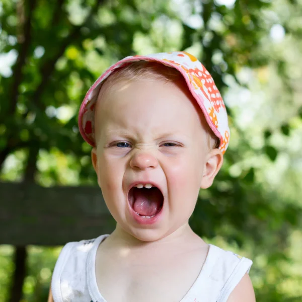 Niño gritando — Foto de Stock