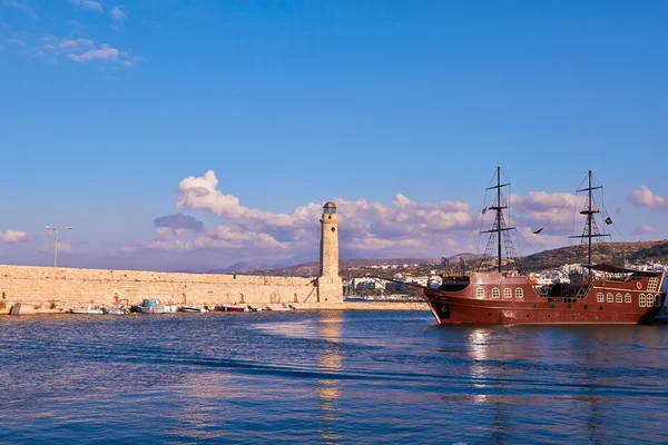 Rethymnon harbor — Stockfoto