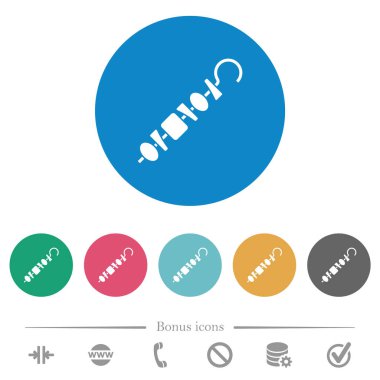 Şişe üzerinde şiş kebap yuvarlak renkli arka planlarda düz beyaz simgeler. 6 bonus simgesi dahil.