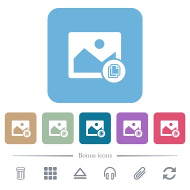 Yuvarlak renkli kare arka planlar üzerinde görüntü beyaz düz simgeler kopyalayın. 6 bonus simgeler dahil