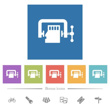 Mikro SD hafıza kartı kare arkaplanlarda düz beyaz simgeler sıkıştırır. 6 bonus simgesi dahil.