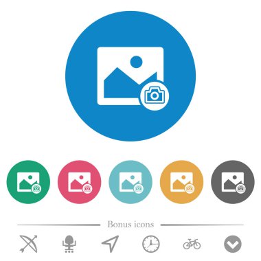 Yuvarlak renkli arkaplanda düz beyaz resim simgeleri. 6 bonus simgesi dahil.