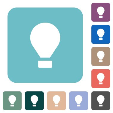 Renkli yuvarlak kare arkaplan üzerine hava balonu beyaz düz simgeler