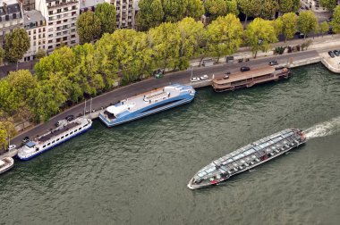 Paris turizm su