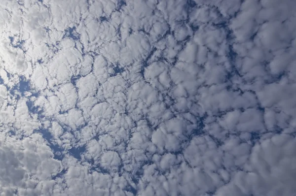 Nuvens no céu — Fotografia de Stock