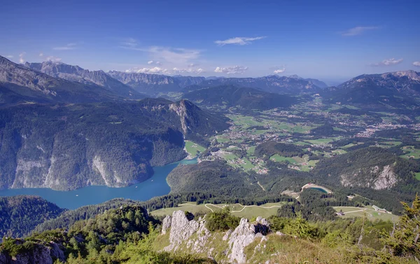 Jezioro Königssee w Alpy Bawarskie — Zdjęcie stockowe