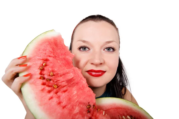 Brunett tjej och färsk vattenmelon — Stockfoto