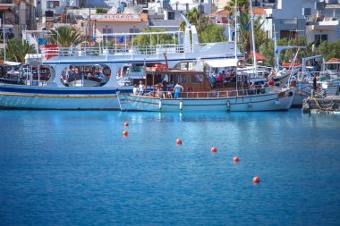 zevk tekne palamarla santorini Yunanistan 4 Temmuz 2012.