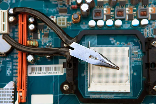 Reparatie en assemblage van computers — Stockfoto