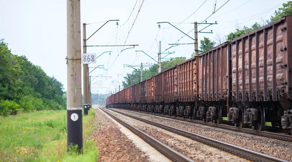 Locomotiva na estrada de ferro — Fotografia de Stock