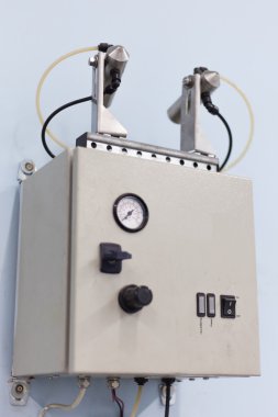 Odada istenilen nemi sağlamak için aygıt