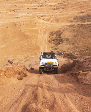 çöl, yaz günü amatör yarışı.