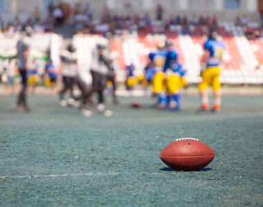 Oval top oynamaya mı 