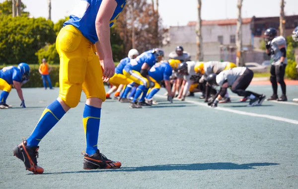 Spelers te spelen de bal in het spel — Stockfoto