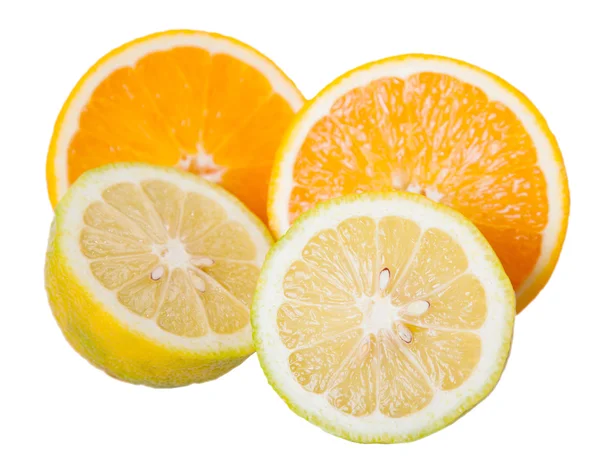 Skivad??apelsiner och citroner — Stockfoto