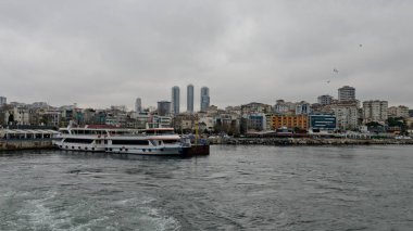İstanbul, Türkiye - 22 Şubat 2022: Pendik İlçe Limanı