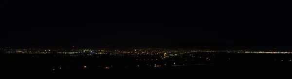 Panoramisch Uitzicht Stad Ceske Budejovice Nachts Met Donkere Lucht Tsjechische — Stockfoto