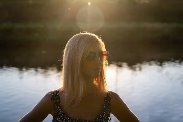 Portrait Young Blonde Woman Sunglasses Standing River Vltava City Ceske — Photo