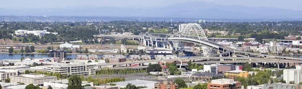 Portland oregon panorama ponte fremont — Foto Stock