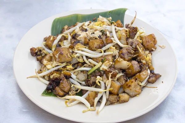 Penang Fried Rice Cake with Bean Sprouts — Stock Photo, Image