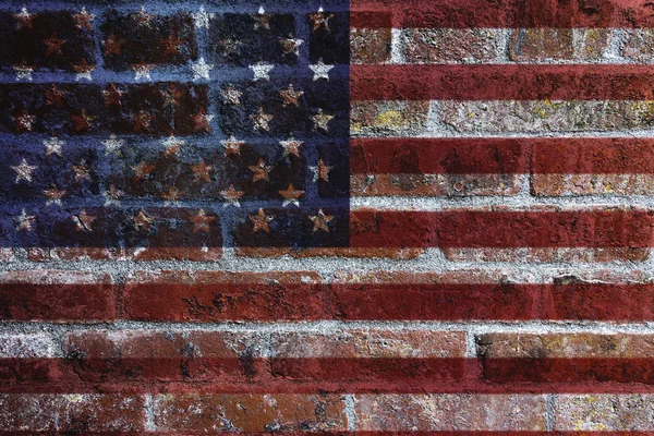 Vlajka USA na cihlovou zeď na pozadí — Stock fotografie