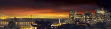 gün batımında san francisco oakland Körfezi Köprüsü