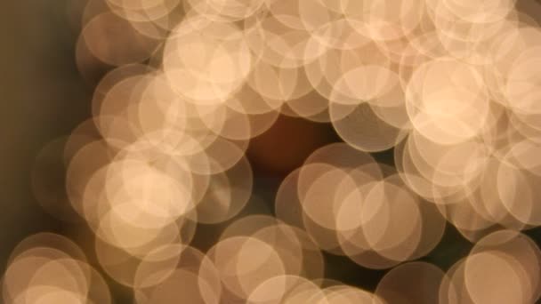 Lumières d'arbre de Noël avec ornements suspendus fond Bokeh 1080p — Video