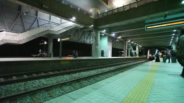 通勤者の鉄道駅クアラルンプール マレーシア 1080 p — ストック動画