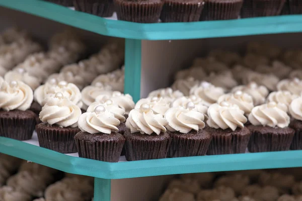 Trays of Cupcakes Closeup — Stock Photo, Image