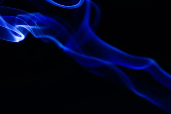 Mavi Dumanlı Yelpaze Sigara Vapurdan Çıkan Duman Bulutları — Stok fotoğraf