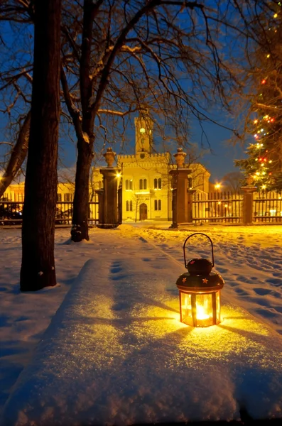 Lantern in park at night — Stock Photo, Image