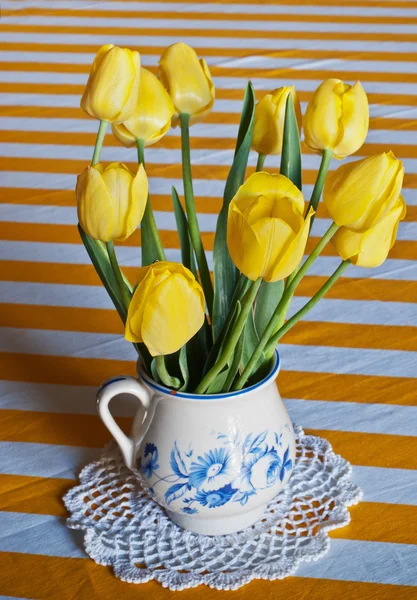 Tulipani in vaso — Foto Stock