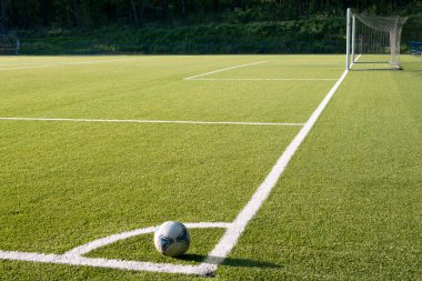 Futbol alanı
