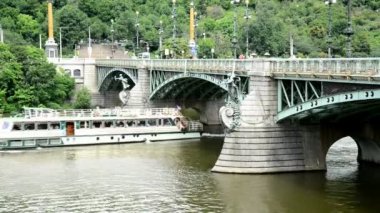 Nakliye vltava Nehri üzerinde