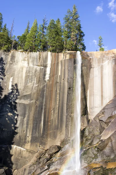 Waterval in yosemite national park — Stockfoto